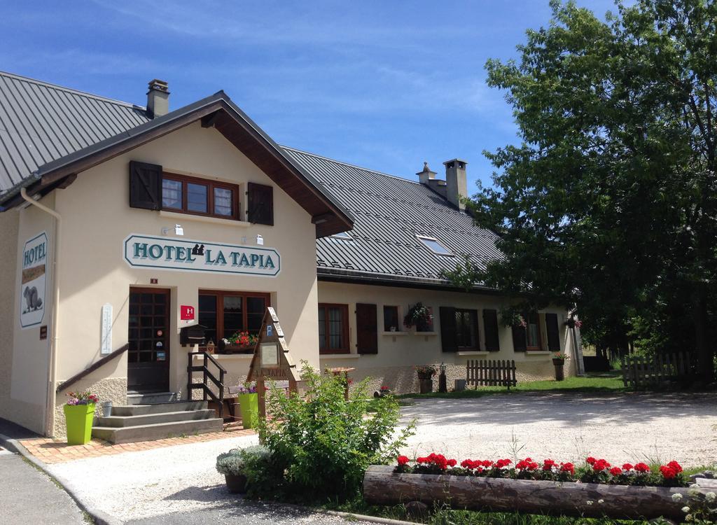 Hotel La Tapia Autrans-Meaudre-en-Vercors Zewnętrze zdjęcie