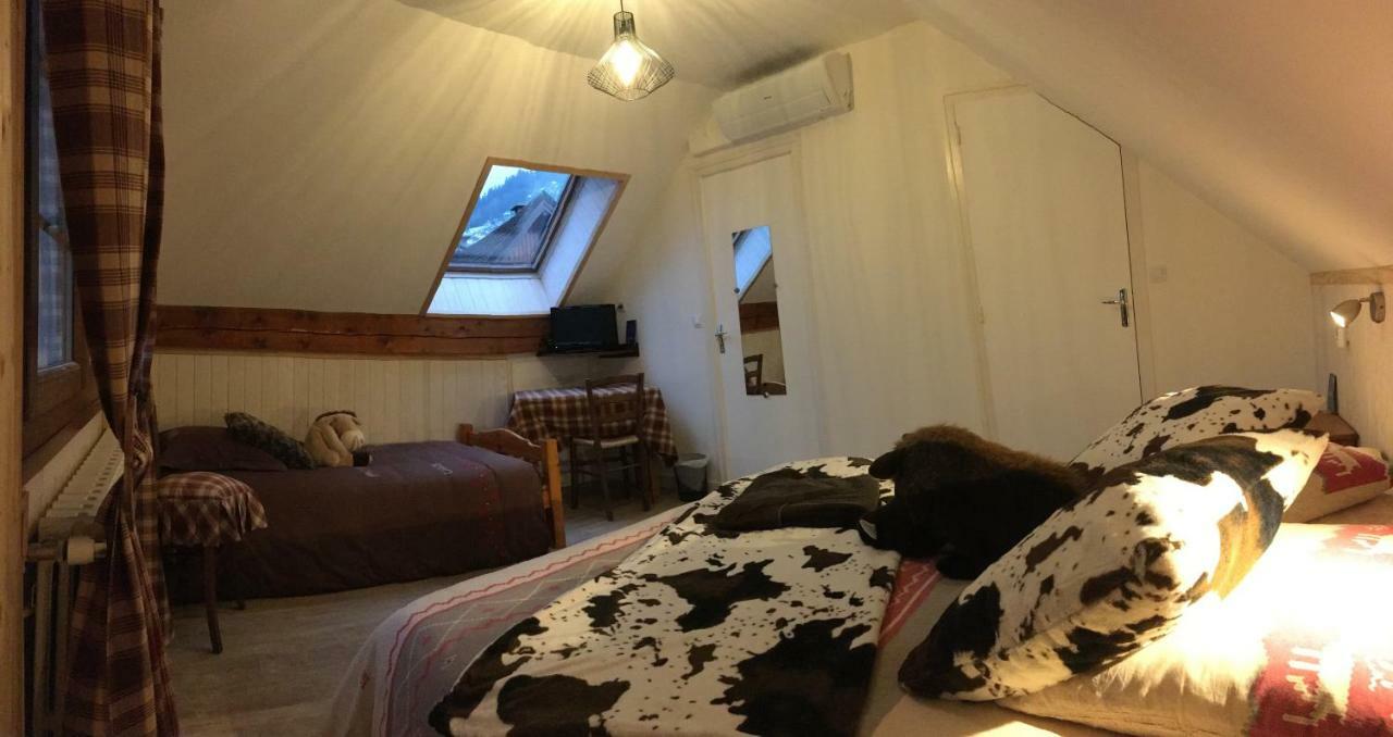 Hotel La Tapia Autrans-Meaudre-en-Vercors Zewnętrze zdjęcie